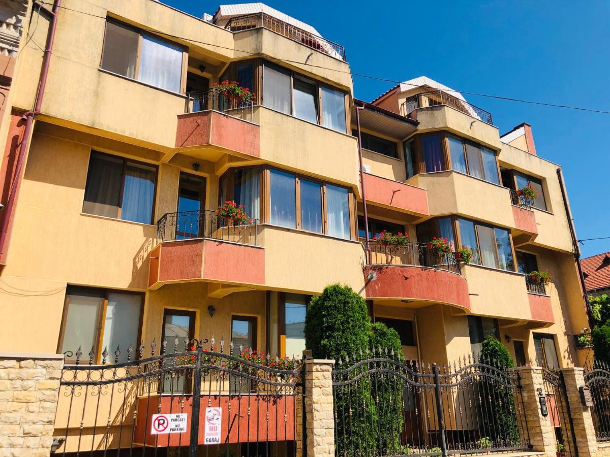 Ferienwohnung Apartament Central Constanţa Exterior foto