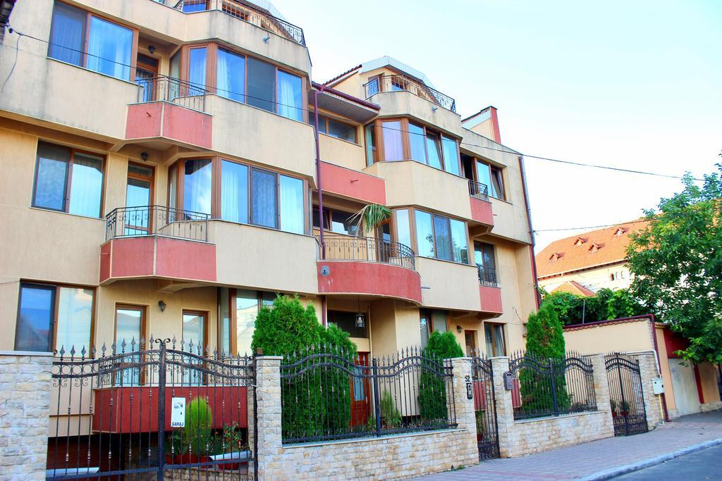 Ferienwohnung Apartament Central Constanţa Exterior foto